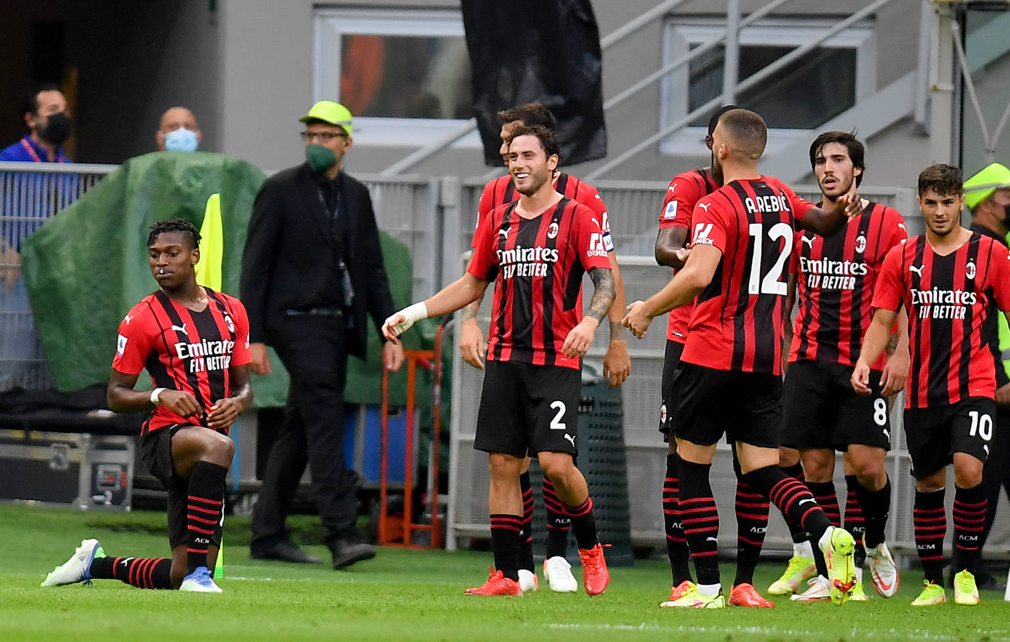 确诊了！膝盖重伤啊！快船主力前锋轰然倒下