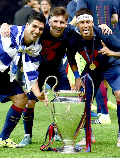 太适合广东队！男篮强力锋线打出身价，这可是联盟第一大前锋！