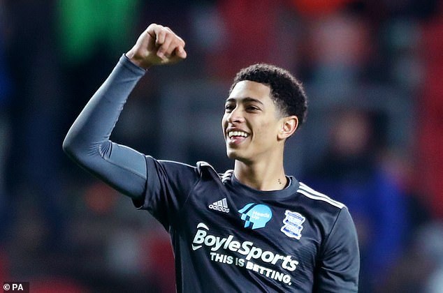 国米2比0帕尔马意甲六连胜，为争冠之战重塑信心，但也要警惕一点